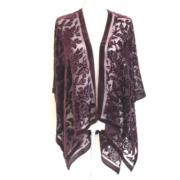 Woven Heart Tops - Woven Heart Floral Velvet Maroon Kimono